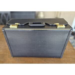 Vintage Stebco Pilot Case Black Heavy Vinyl Coated Briefcase, No Key